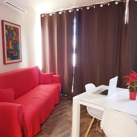 La Terrazza Di Leda דירה *